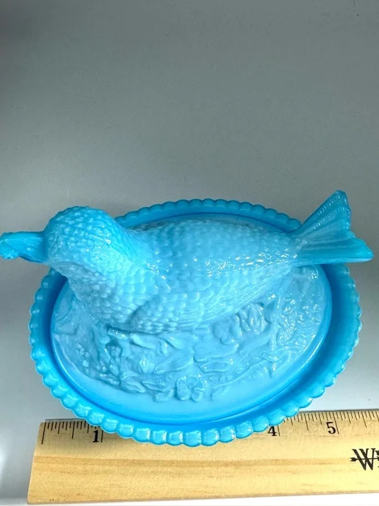 Vintage Bird on Nest Light Blue Milk Glass by Summit - Picture 7 of 7
